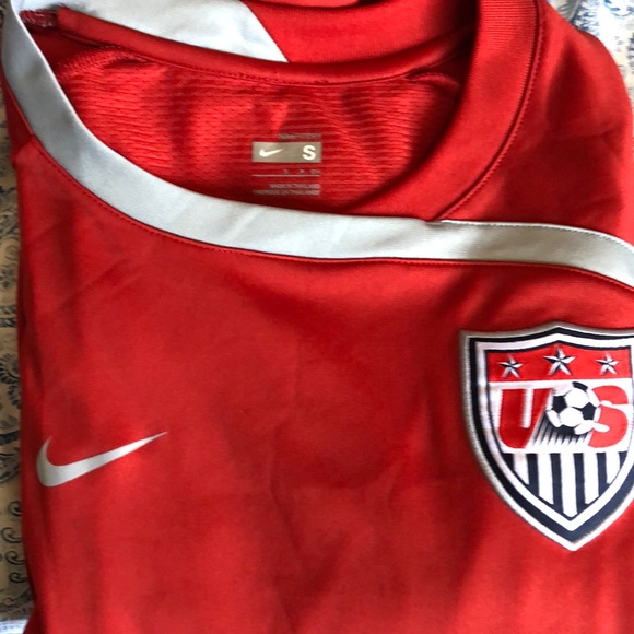 Excellent condition US Soccer shirt size S - Picture 6 of 6